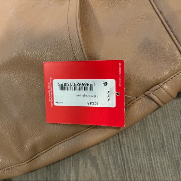 NWT! SPANX Leather-Like Straight Leg pant - Toffee, size M - Picture 5 of 9